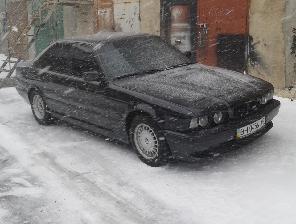 Повне фарбування машини у рідний колір DIAMANTSCHWARZ METALLIC частина 4 (кінець) 2