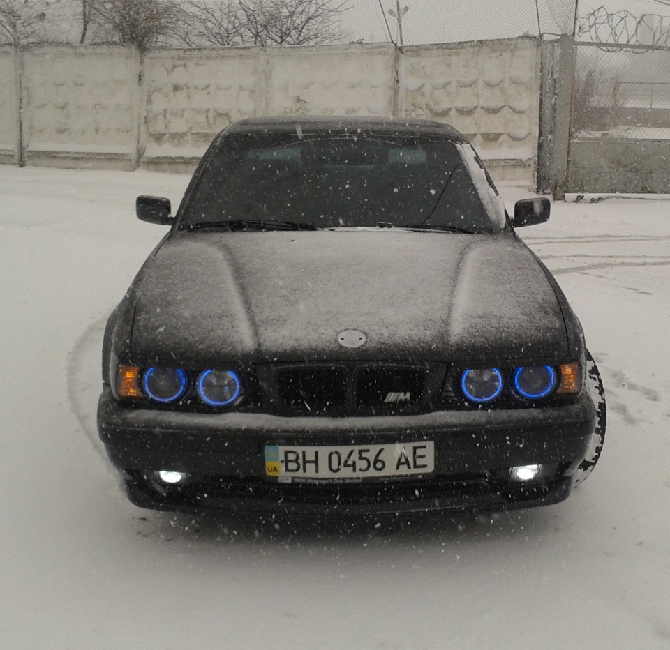 Повне фарбування машини у рідний колір DIAMANTSCHWARZ METALLIC частина 4 (кінець) 1