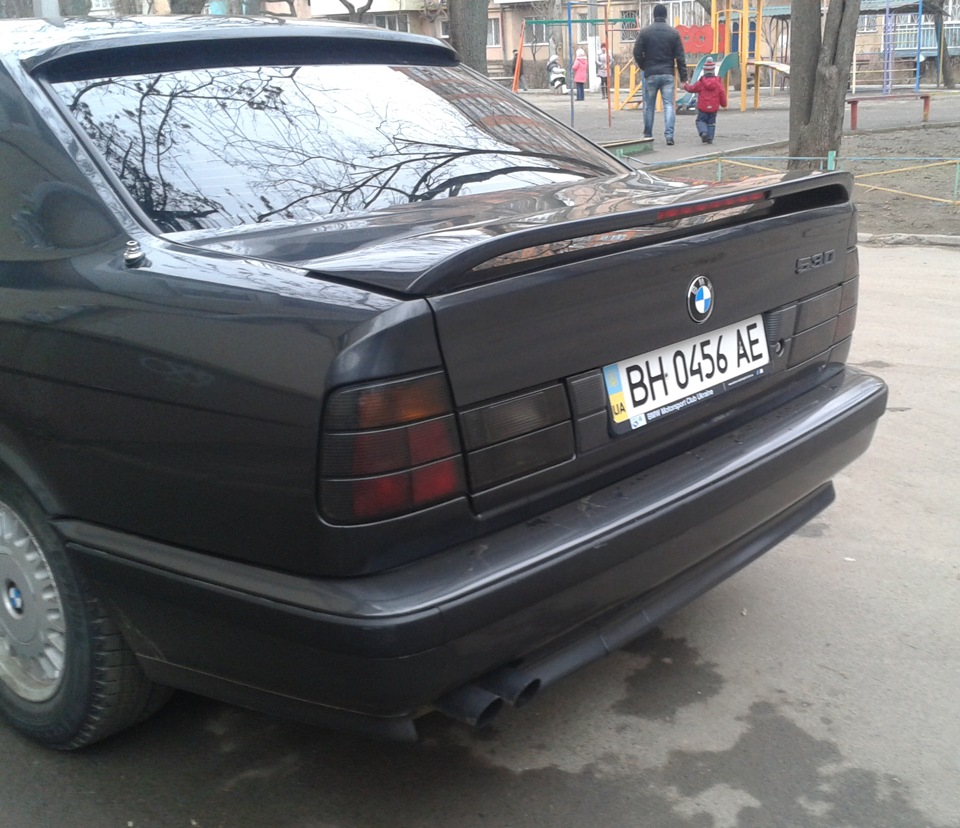 рамка Hella black 4