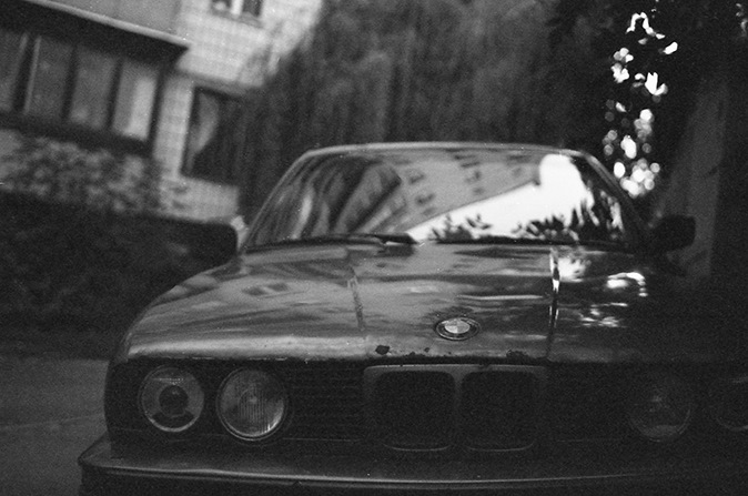 bmw-шечка, плівковий canon і 35 f1.4. 4
