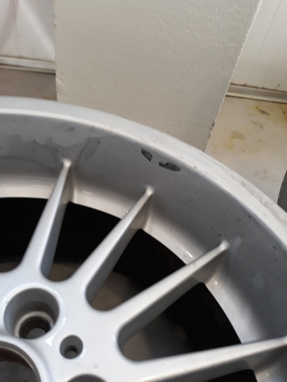 Зима та ковпачки BBS 5