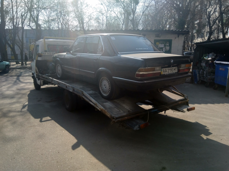 Підозірний стукіт. 2