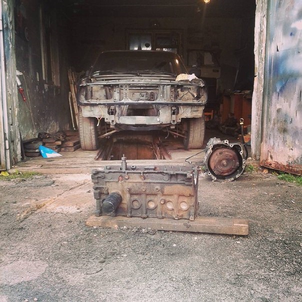 Встановлення m60b30 у BMW e28. 2.0 4
