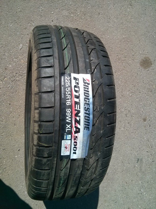 Купив пару Bridgestone Potenza S001 225/55/R16 99W 1