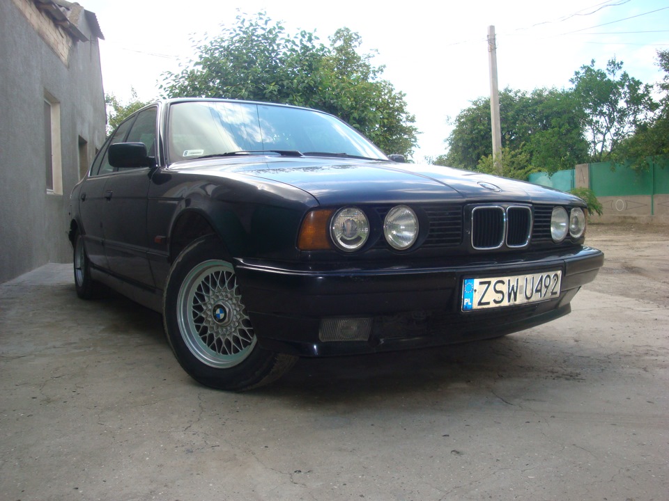BMW E 34 — M50B25 PL 1