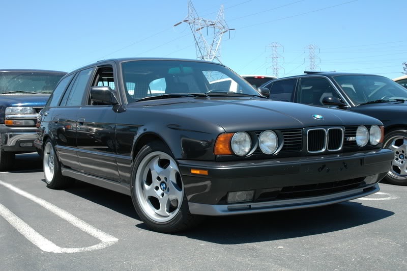 Купити BMW E34 3