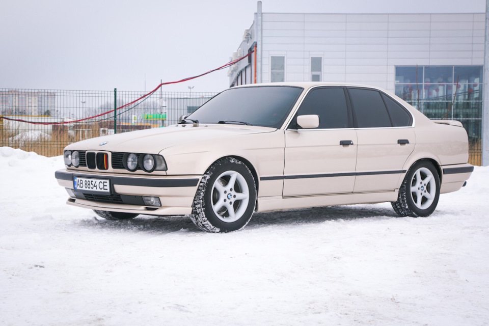 Фото BMW е34 зима 2017 4