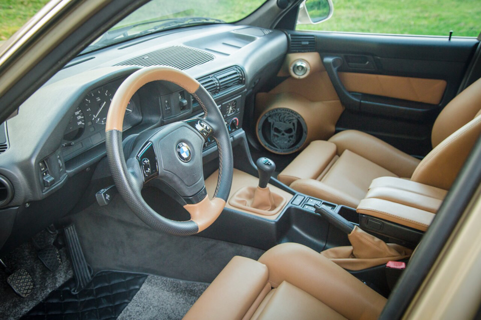 Сидіння BMW E34 Recaro 2