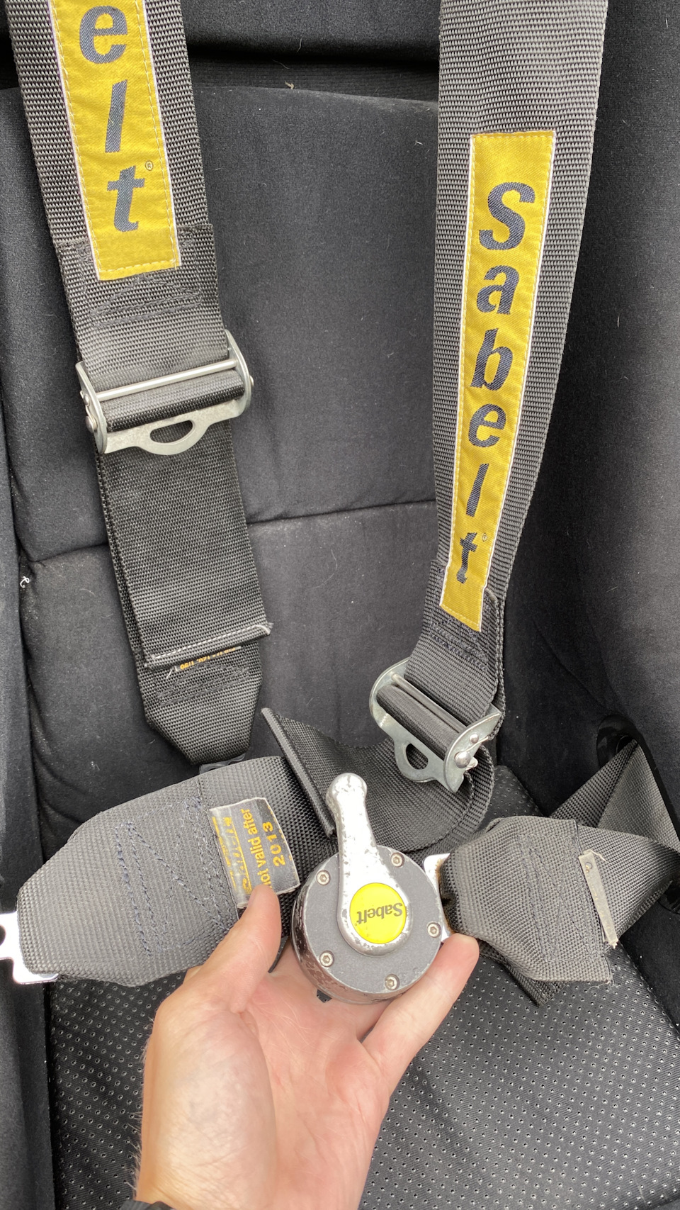 Ківш Recaro, ремені Sabelt 5