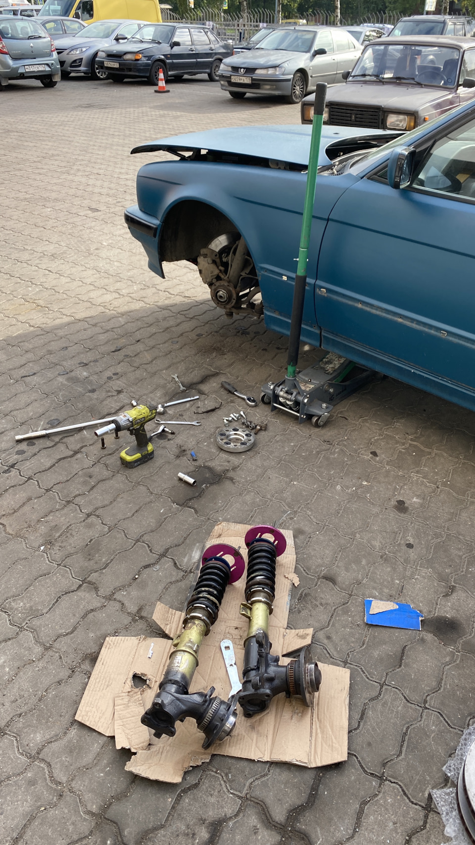Установка передніх койловерів частина 1 2