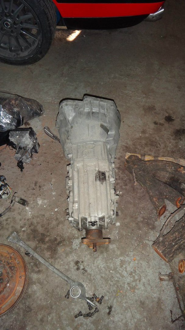Ось і сам ДВС M73B54 4