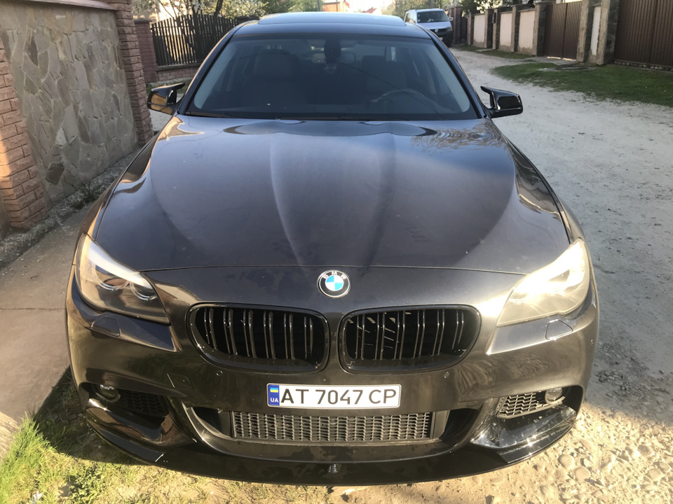 Губа у стилі M performance F10 4