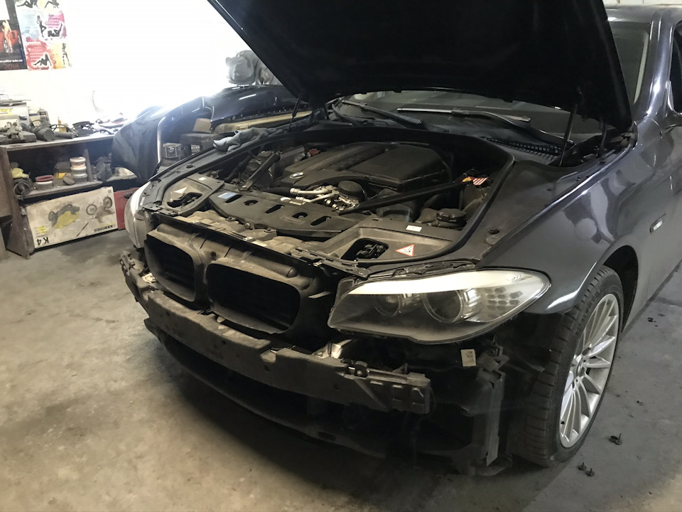 М пакет F10 (бампера, пороги) 2