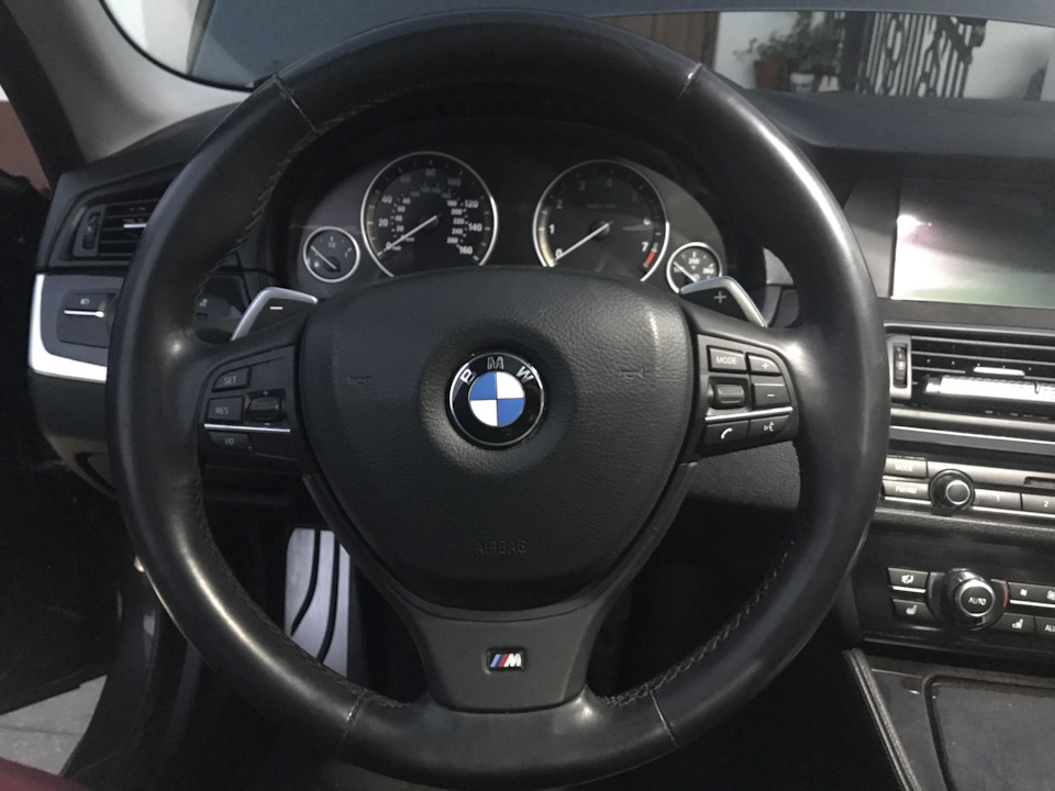 М кермо BMW F10 5