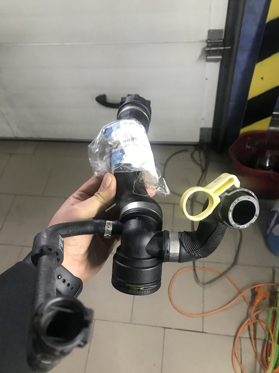 Заміна антифризу G11 BMW 3