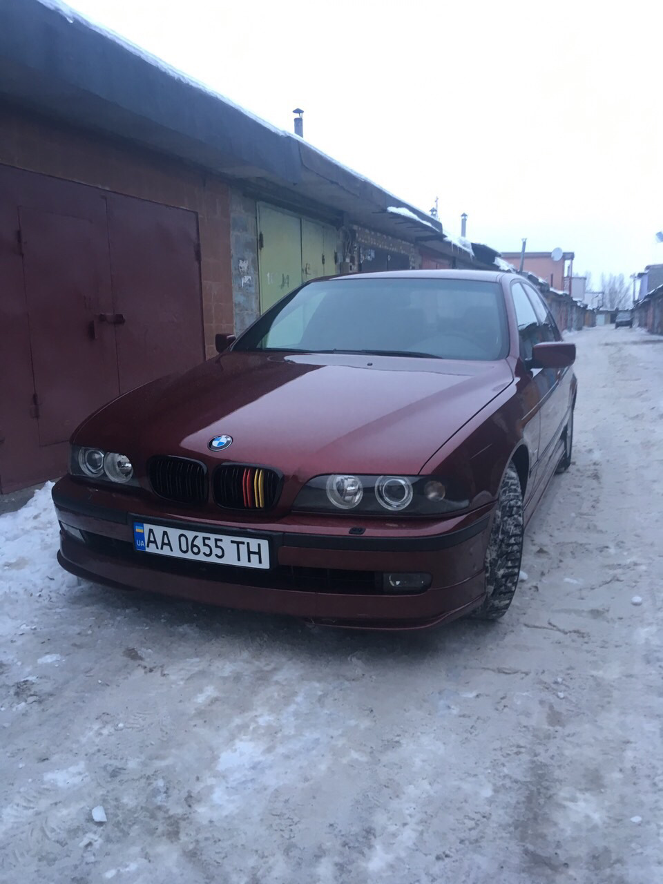 Коли ти далеко від своєї дівчинки) 1