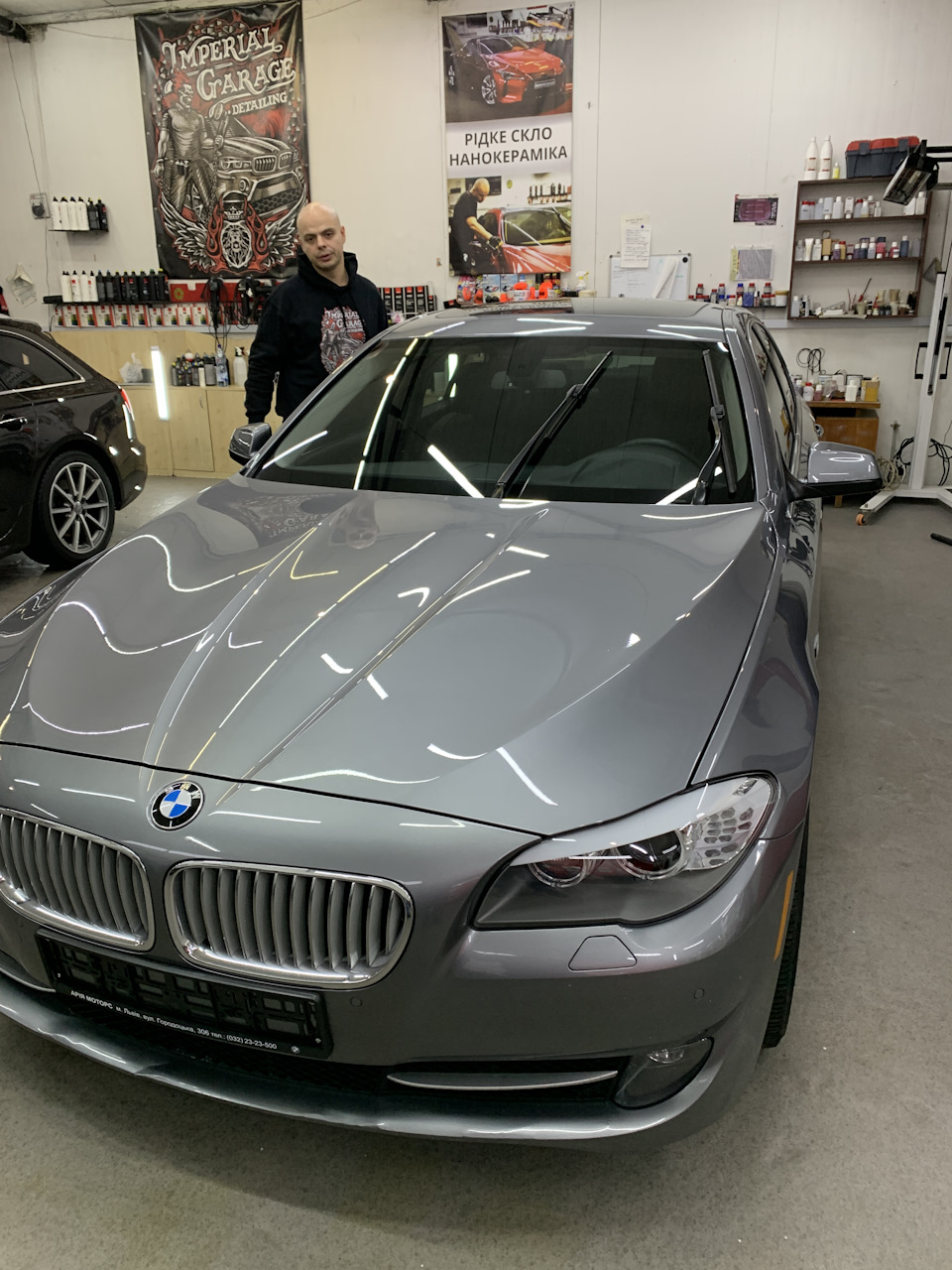 Detailing. Покриття рідким склом і повне очищення салону. 1