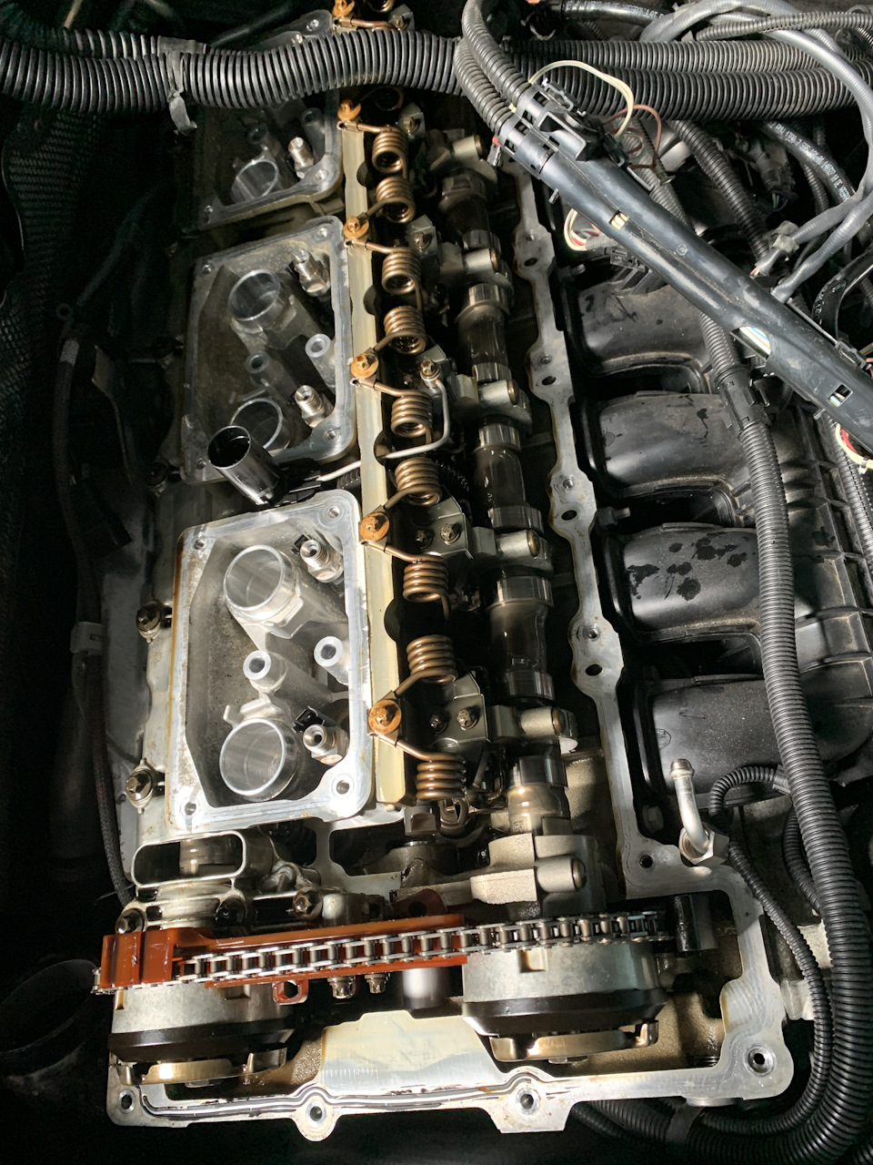 Заміна сервоприводу Valvetronic на N55. ч.2 і велике ТО 4