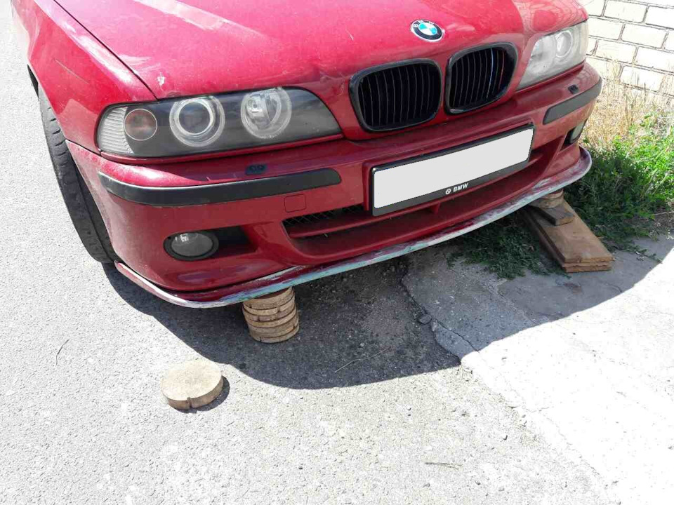 Поставив губу✌ або як це модно - Елерон на е39😎 😏 3