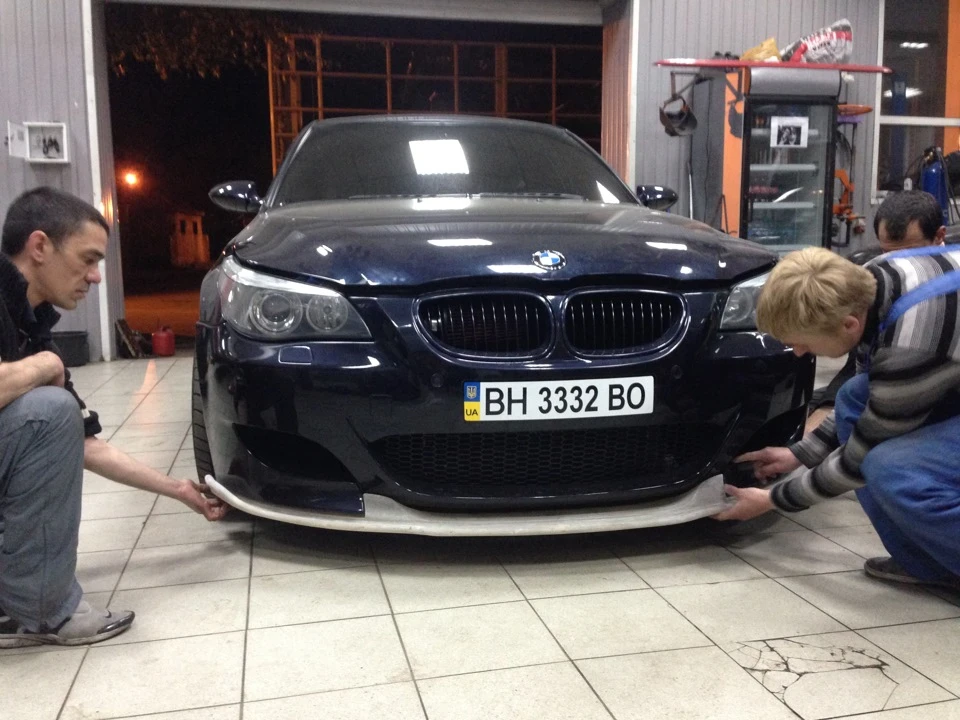 Lip spoiler Hamann на передній бампер M5 (виготовлення та встановлення)