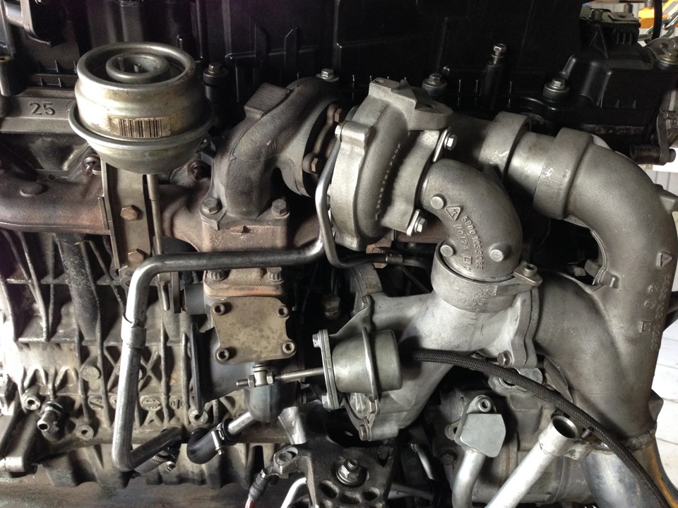 Встановлення Bi-turbo в E60 530d 4