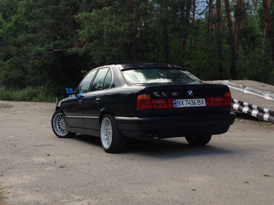 Машині пішов 31 рік BMW e34 m50b25 4