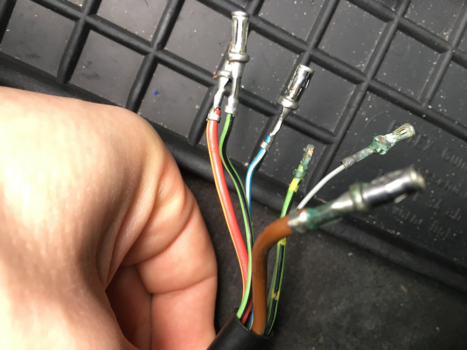 Допомога з підігрівом сидінь e34m50b25TU 4