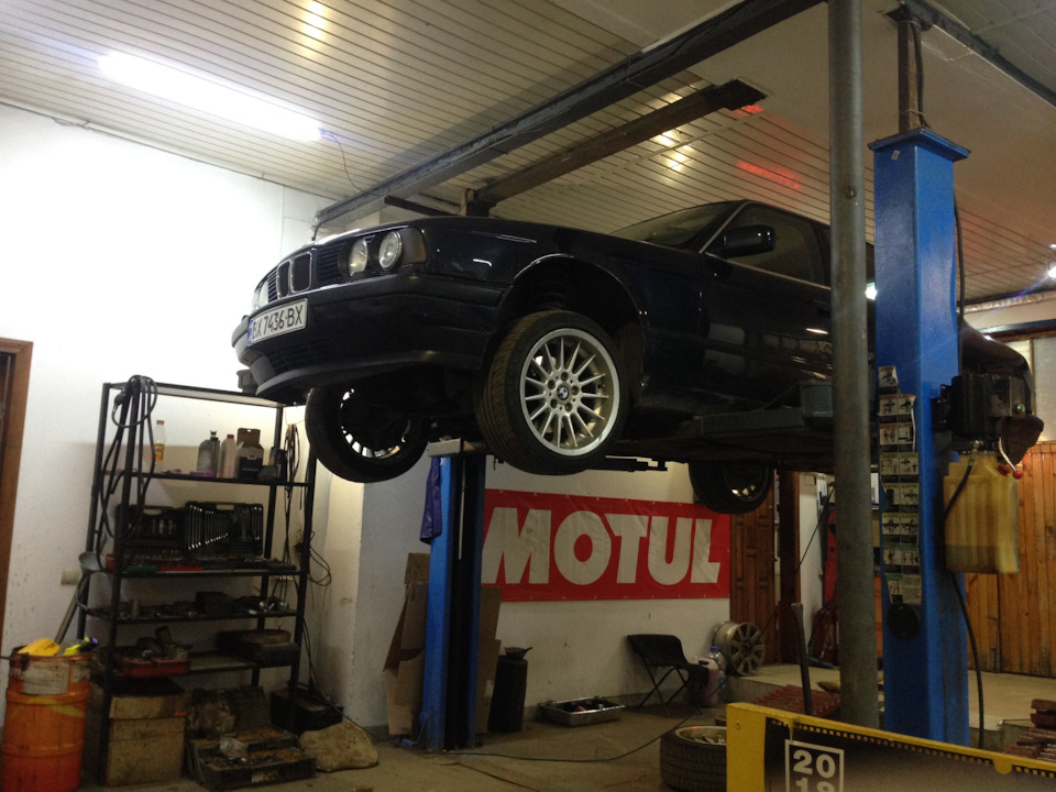 Задній ступичний підшипник Moog BMW E34 m50b25TU 1