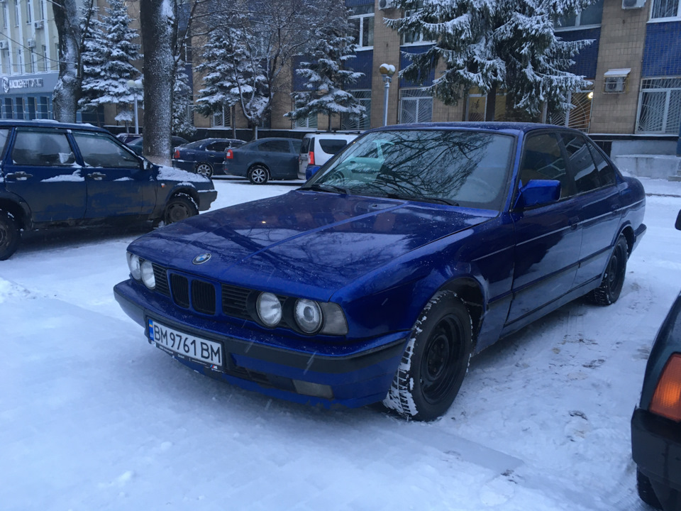 Оригінальні ковпаки на R15 колеса BMW E34 2