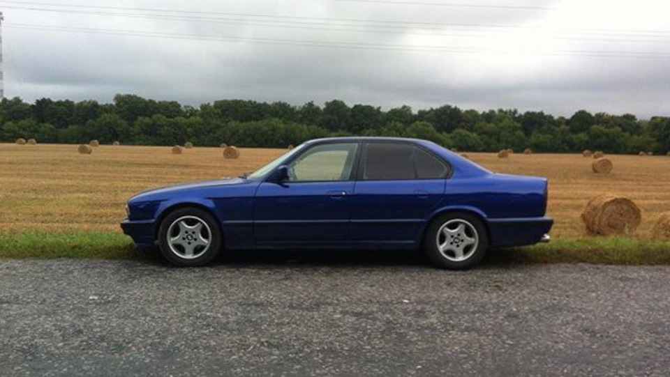 Прикупив оригінальні колеса 16 стилю для BMW E34 5