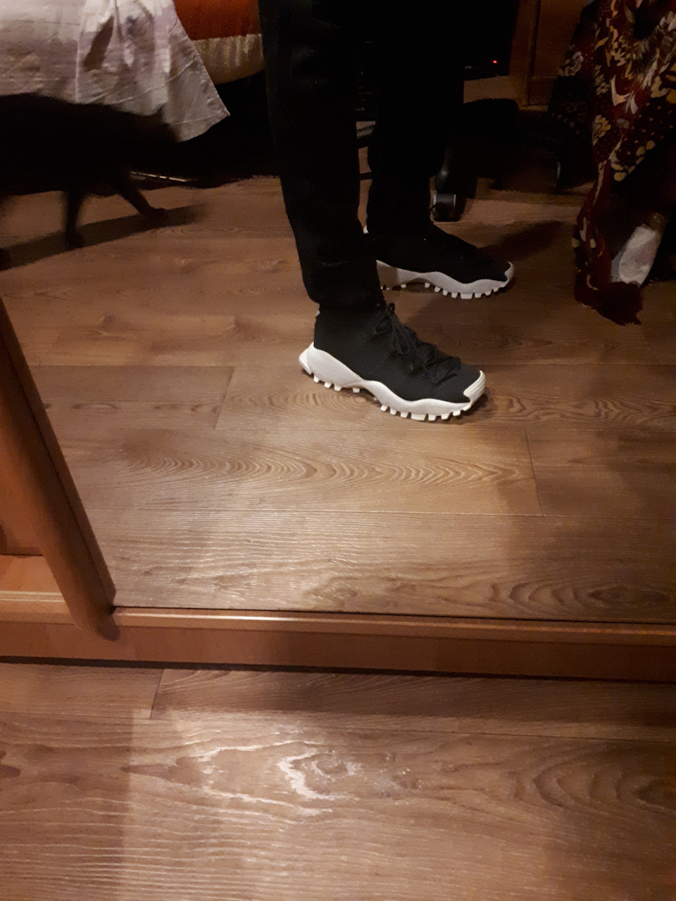 Adidas Seeulater 4