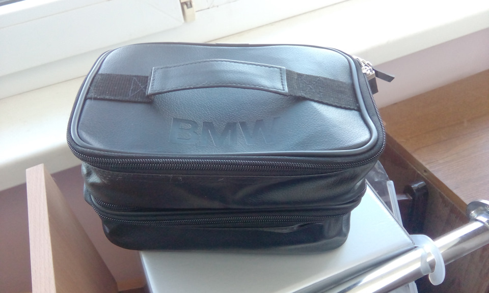 Ніштяки BMW 1