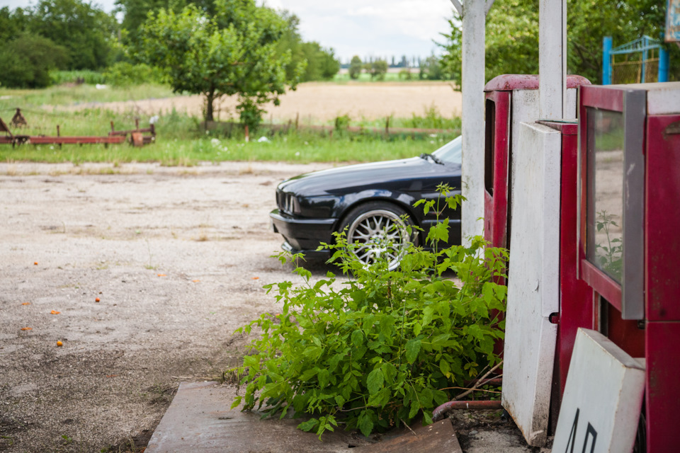 Стара бензоколонка та Е34 5