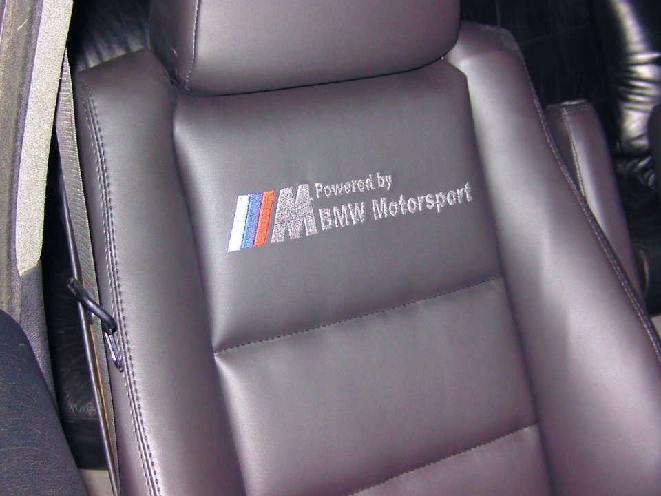 Встановив сидіння Motorsport 2