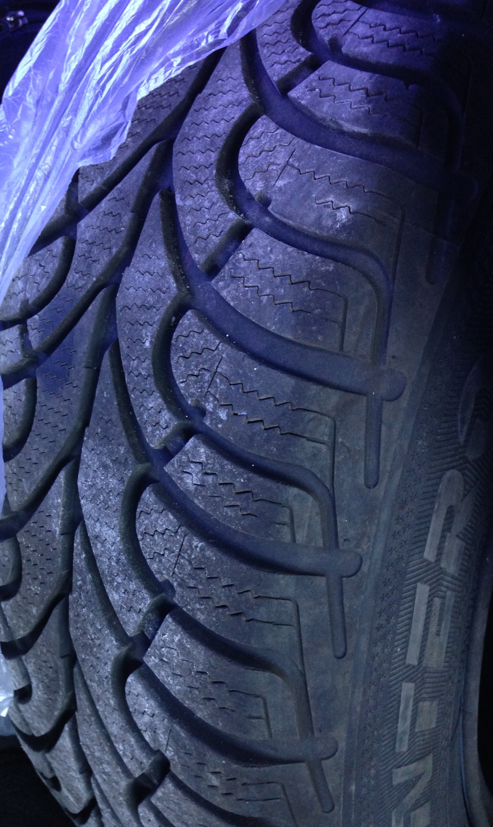Пара шин Nokian Hakkapeliitta 7 (205/65R15 99T XL) 4