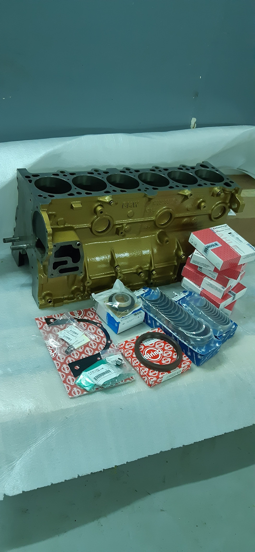 Процес кап ремонт мотор m50b25 4