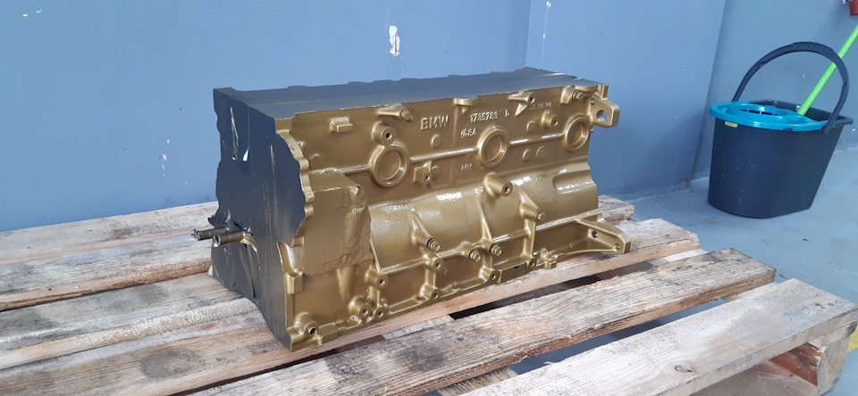 Процес кап ремонт мотор m50b25 3