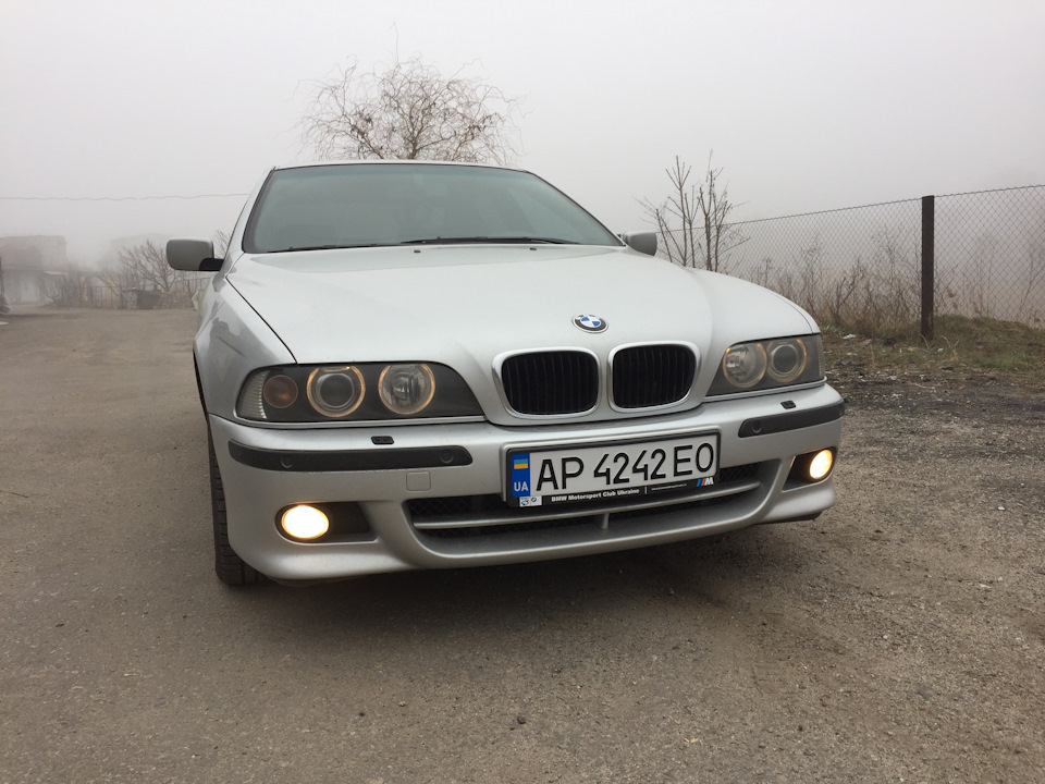 Основание номерного знака 51 11 2 694 213 5