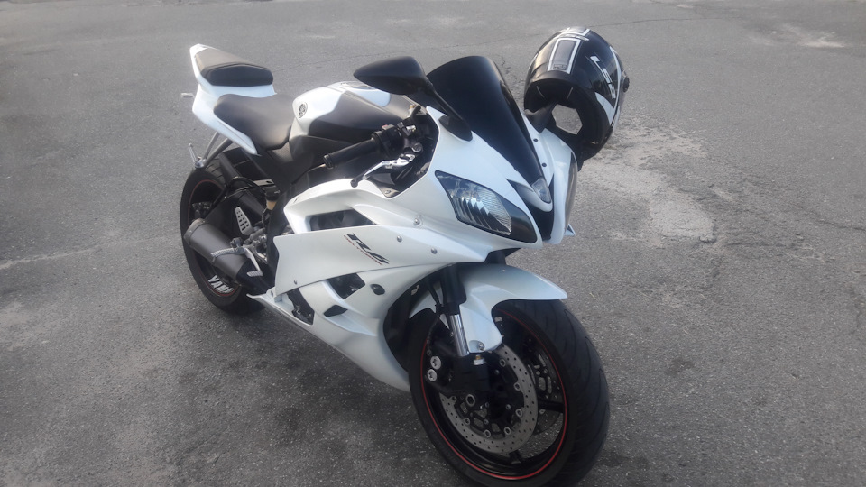 Молоденький YZF R6 2009 4