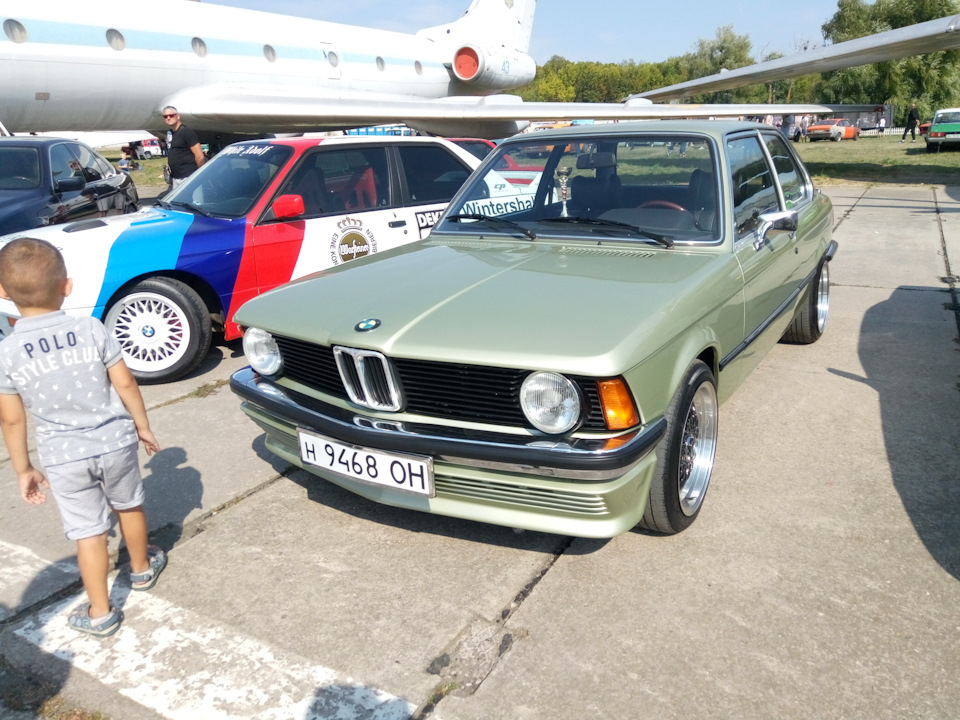 Old Car Land 1
