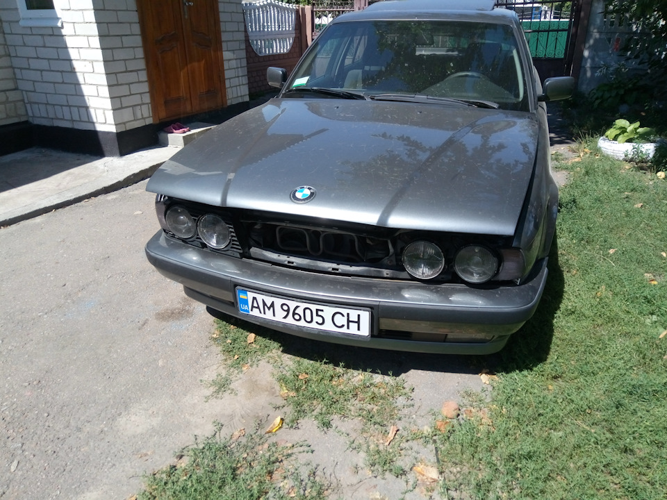 Заміна скла фари 5