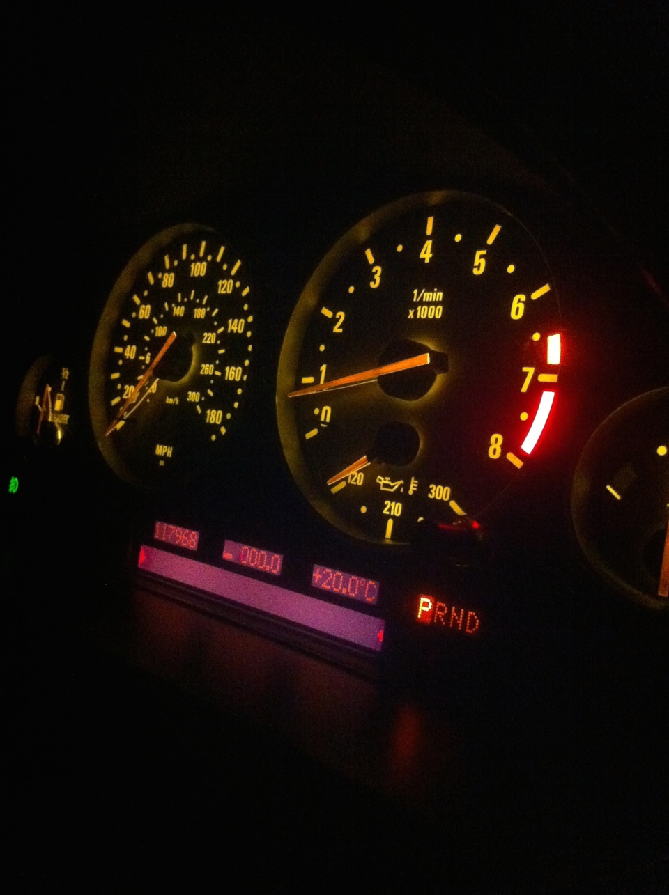 ///M CLUSTER ODOMETER GAUGES SPEEDOMETER 1