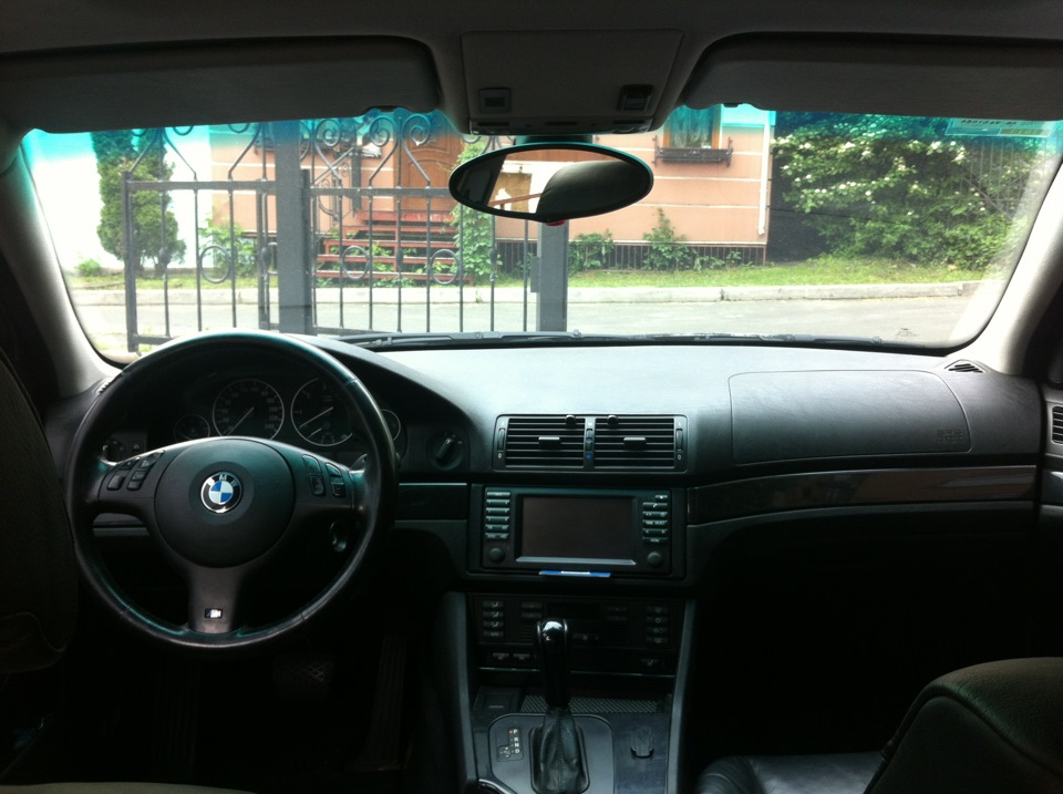///M interior mirror 2