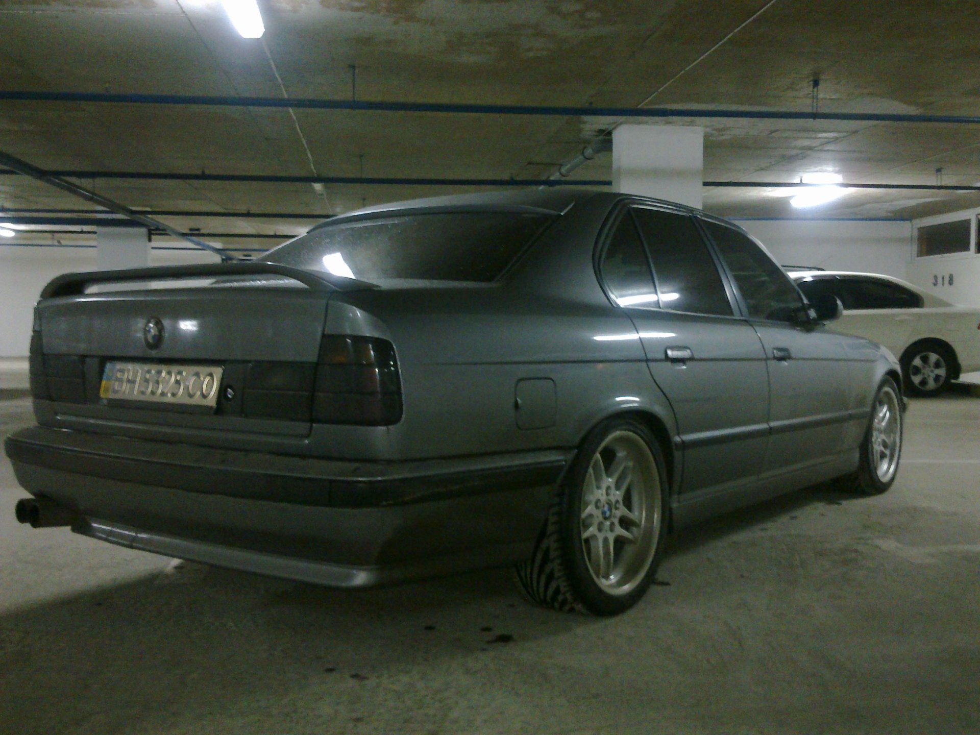 Диски R18 37 стиль М-паралель 5
