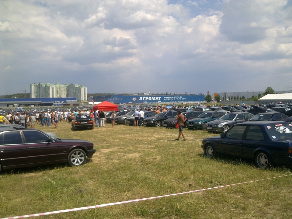 Київ Х зліт BMW 4