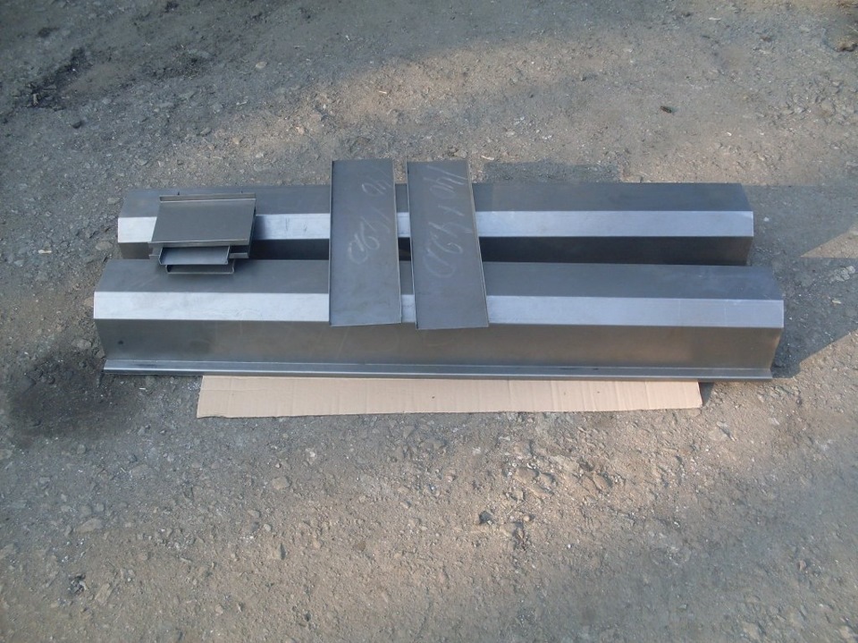 SWAP S85V10 / Stage 17 (Чорнові лонжерони) 1