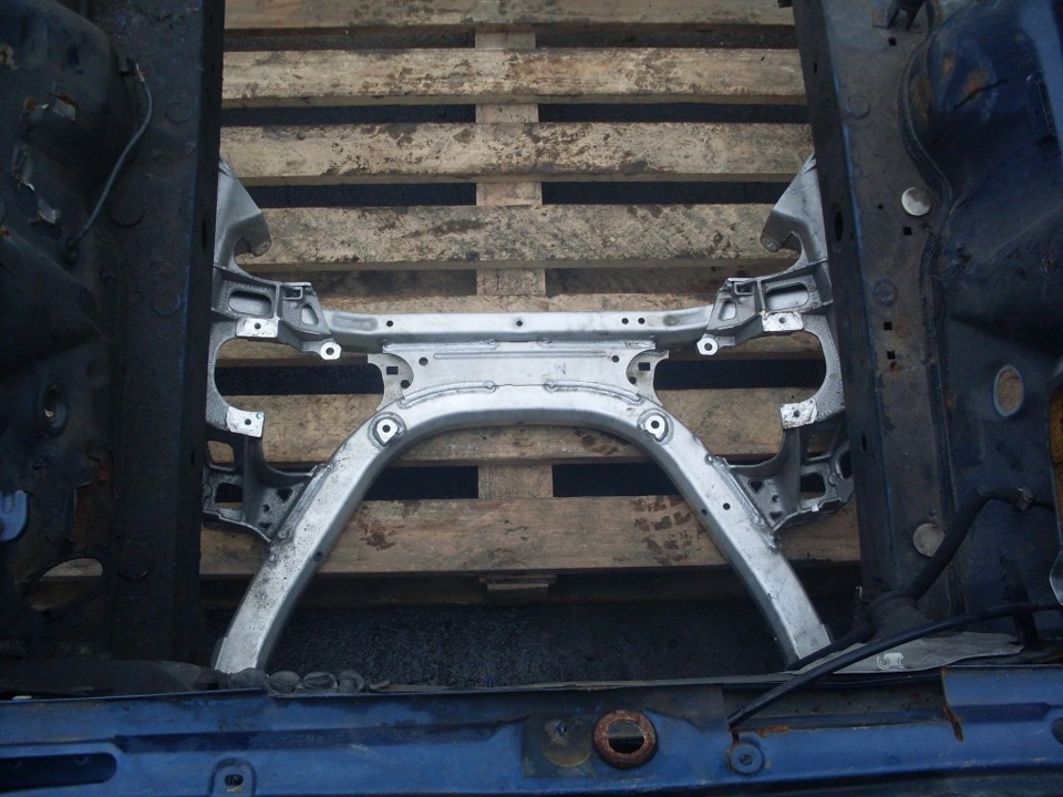 SWAP S85V10 / Stage 3 (Підрамник) 4