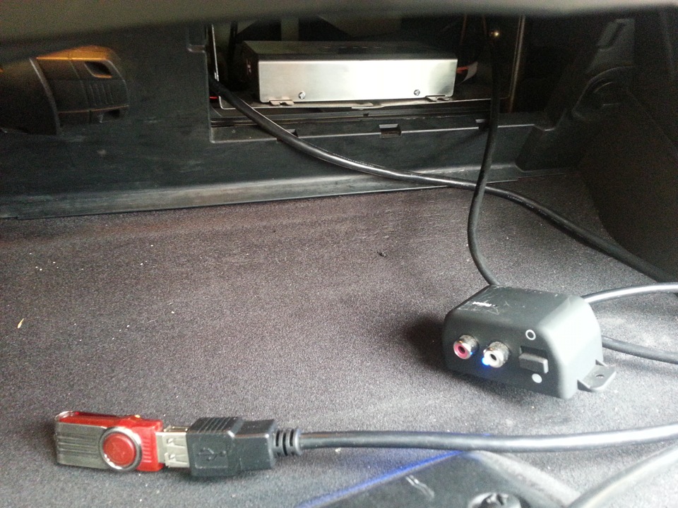 USB в e60 // Dension Gateway 500 2