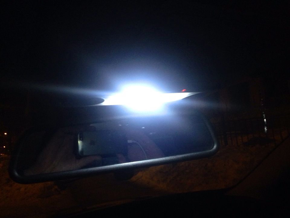 LED лампочки салону 1