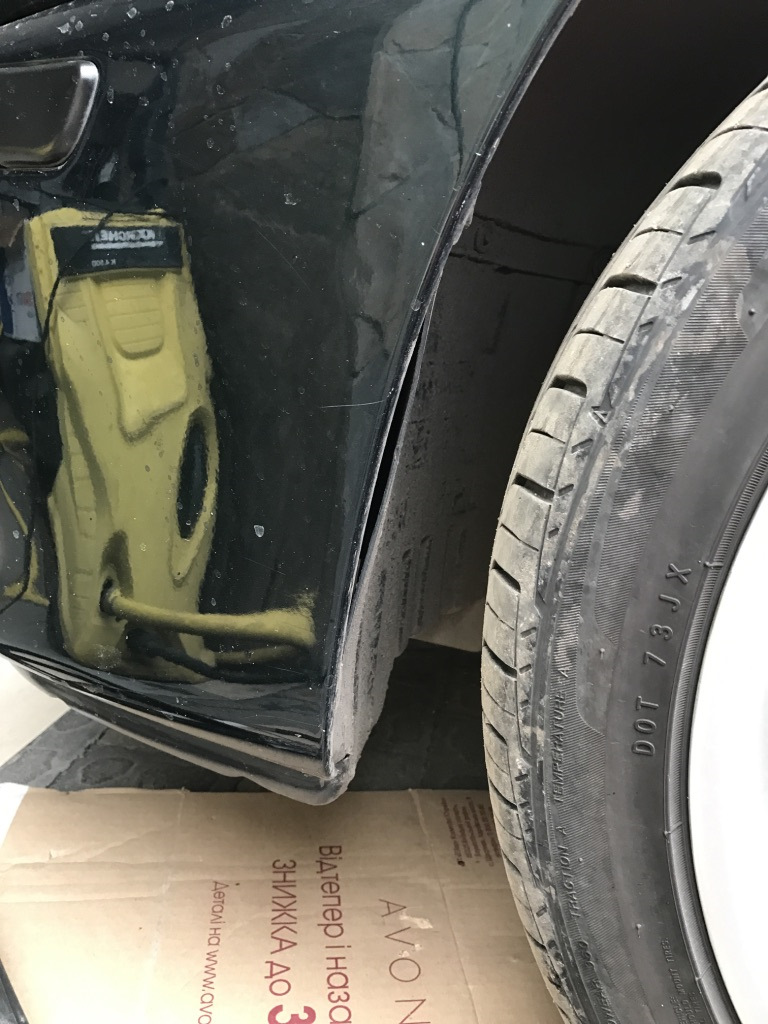 Ущільнювач мені в підкрилок 1